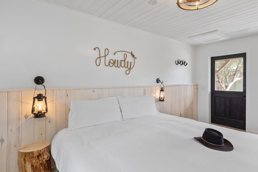 Hotel Palomino - photo 52