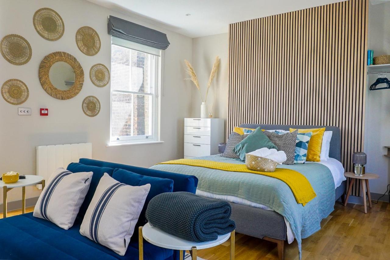 Eden Grove Islington Studio Apartment — 4-Star Luxury Hotel in London, United Kingdom