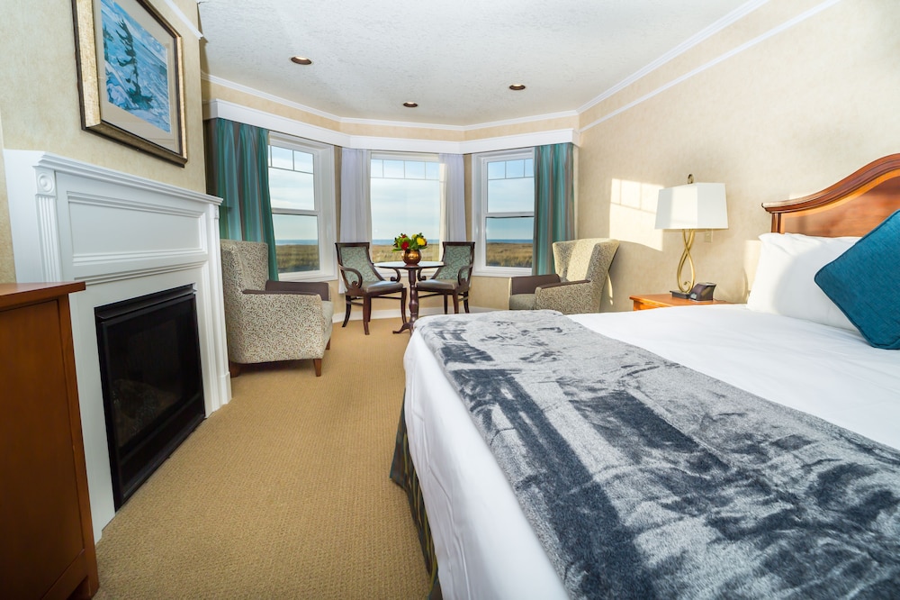 Inn of the Four Winds Oceanfront Seaside - photo 5