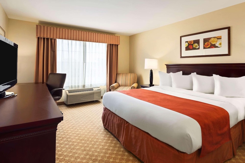 Country Inn & Suites by Radisson Clinton IA - photo 7