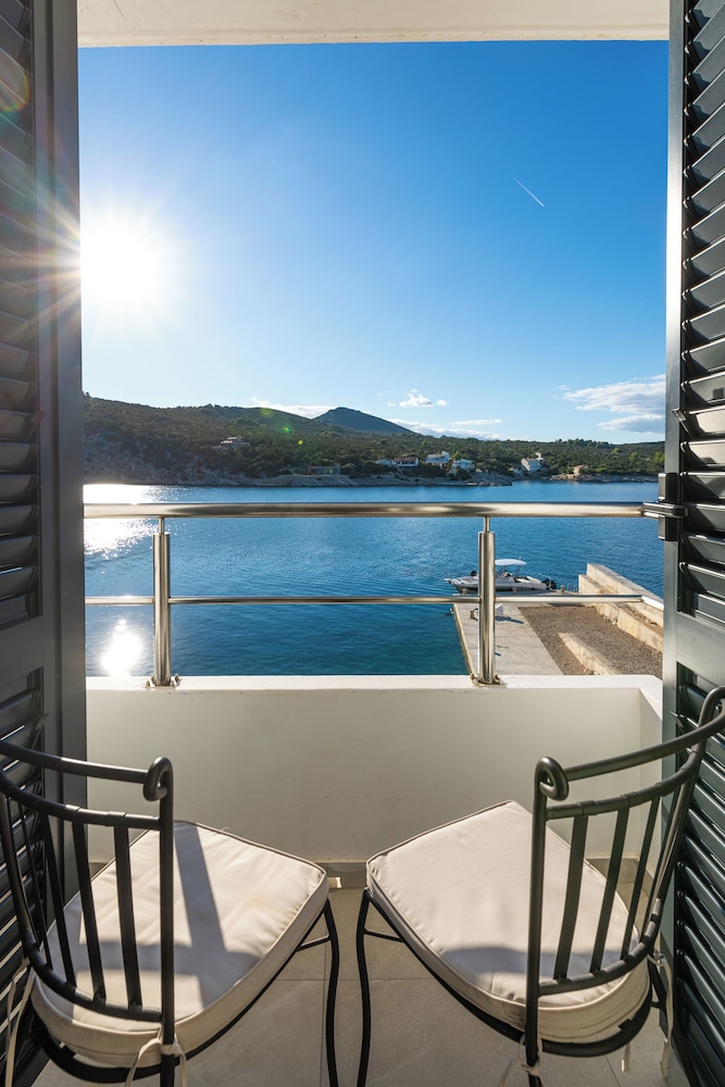 Hotel Timun in Jelsa, Croatia