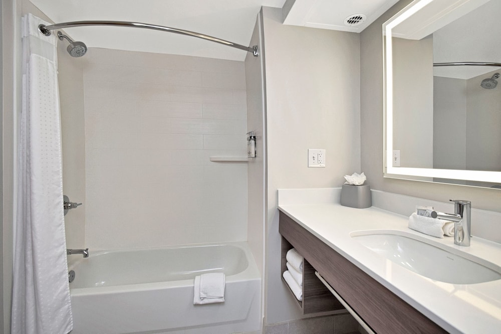 Holiday Inn Express Boone by IHG - photo 34