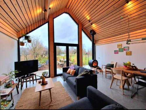 Vakantiehuisje Buuf in de Brabantse natuur — hotel in Schijndel