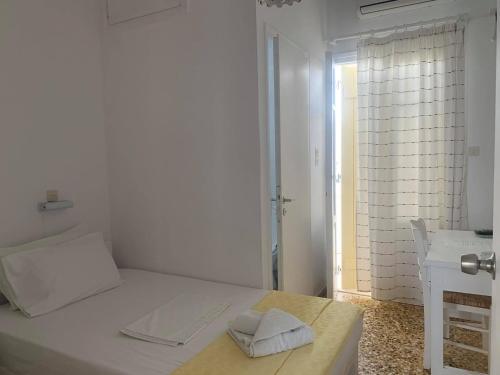 Korali Hotel and Apartments — Antiparos — photo 3