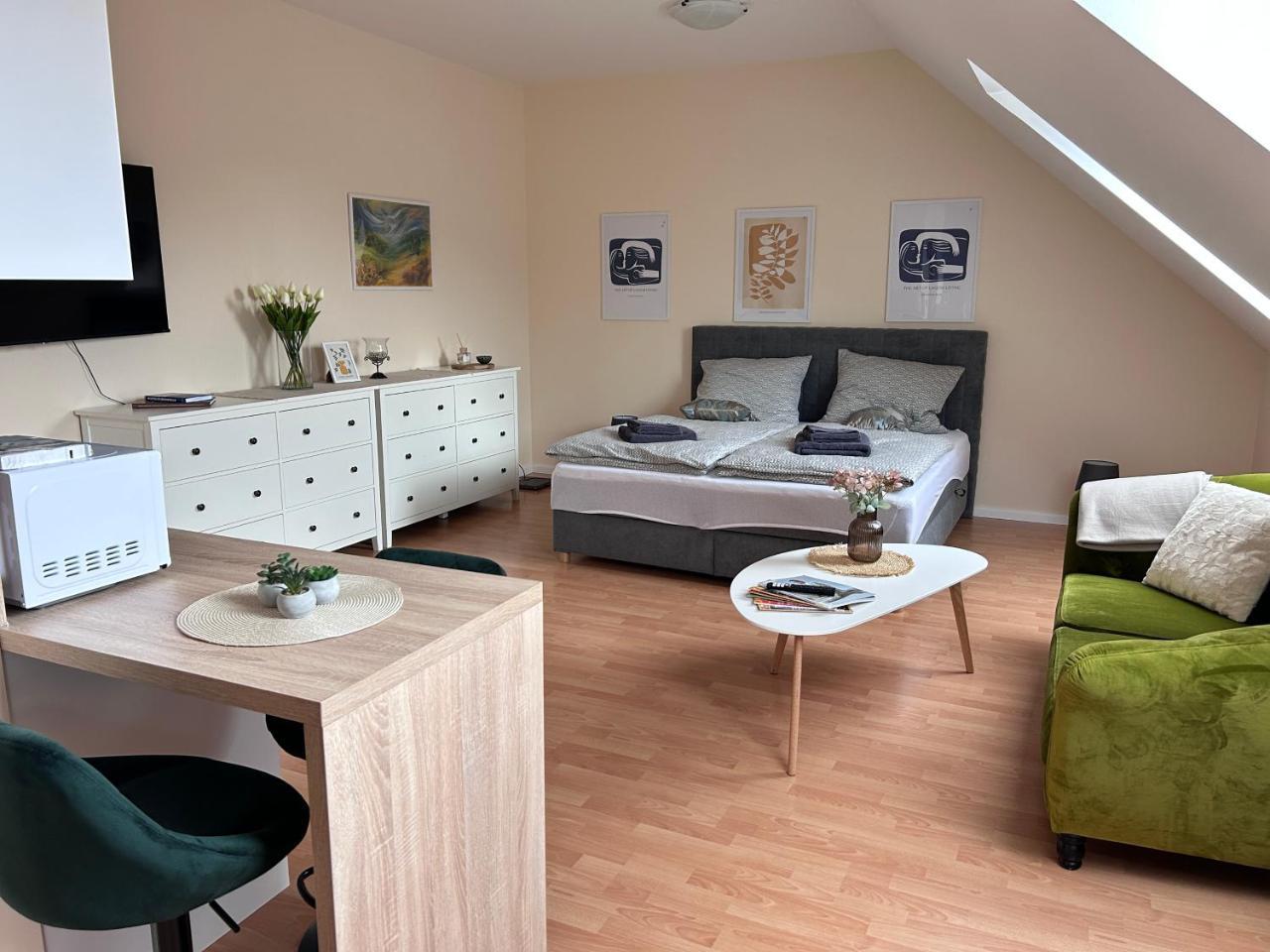 Apartmán 301 Volt — 4-Star Luxury Hotel in Nove Zamky, Slovakia