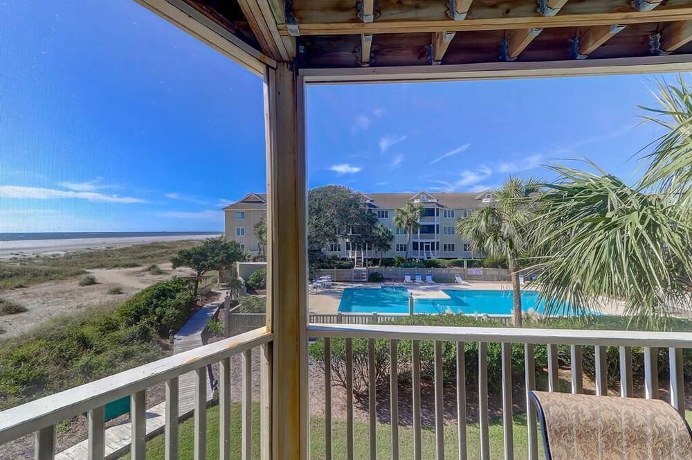 204e Port O Call — 4-Star Luxury Hotel in Isle Of Palms, United States