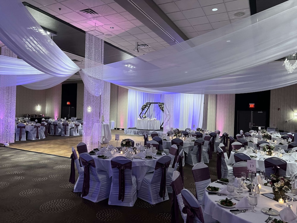 DoubleTree by Hilton Hotel Bloomington - photo 94