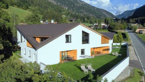 Chalet Samont — 4-Star Luxury Hotel in Laion, Italy