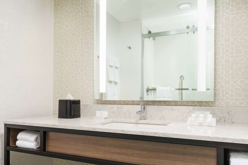 Hilton Garden Inn Annapolis Downtown - photo 25