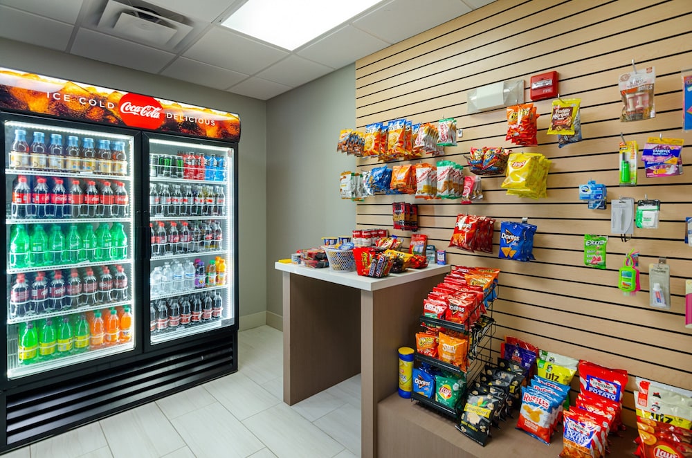 Holiday Inn Express Hotel & Suites Weston by IHG - photo 47