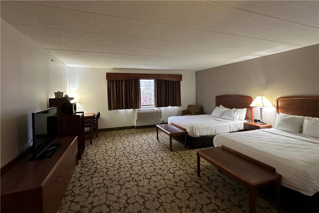 AmericInn by Wyndham Appleton North Little Chute - photo 18