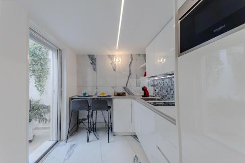 Augusto Marina Apartment — 4-Star Luxury Hotel in Capri, Italy