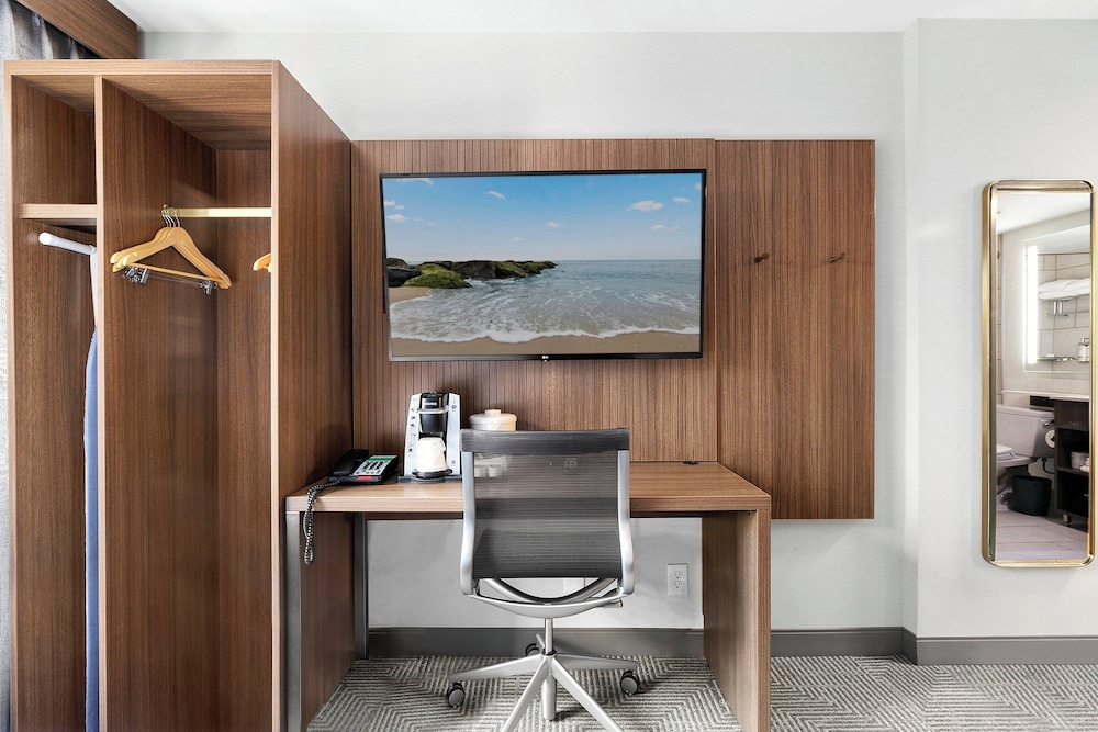 Holiday Inn Manhattan 6th Ave Chelsea by IHG - photo 9