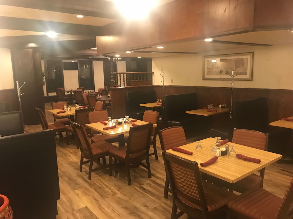 Ramada by Wyndham Albert Lea - photo 74