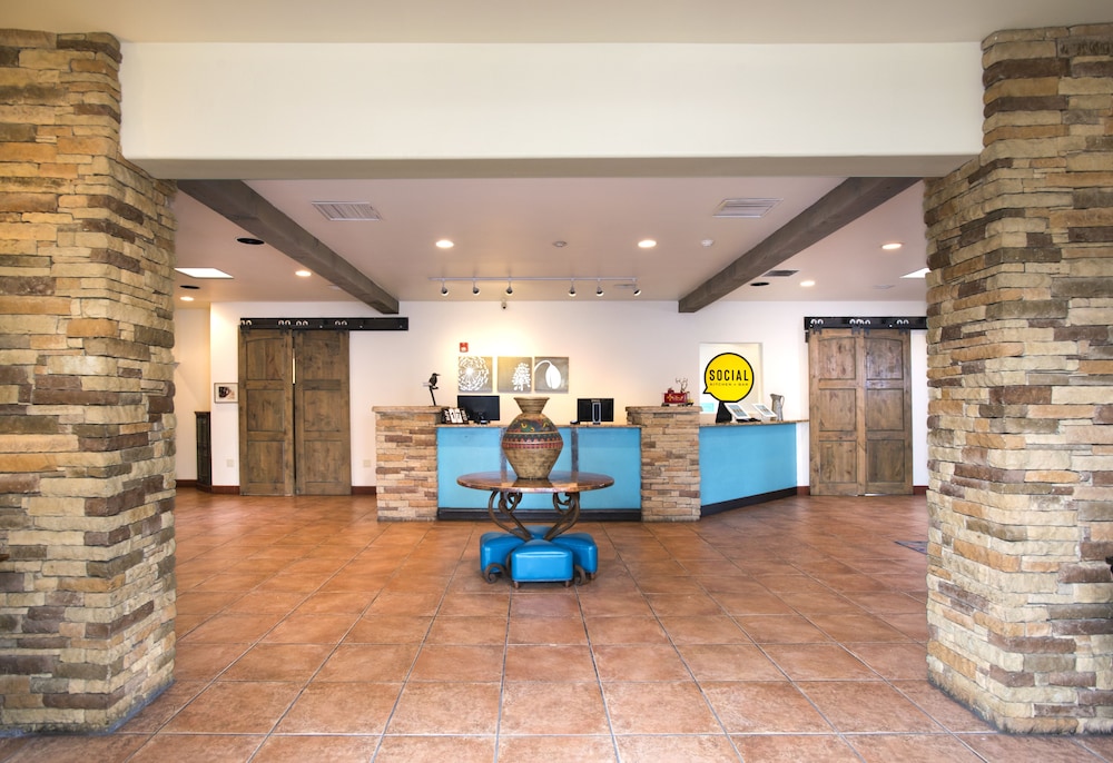 The Sage Hotel - photo 2