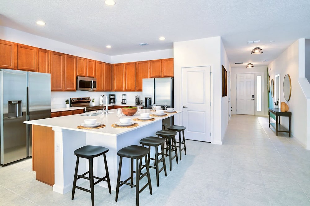 8BR Resort Home with Games Room and BBQ - photo 41