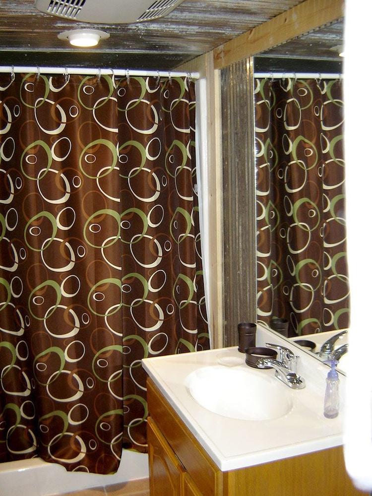 Bluestown Inn - photo 11