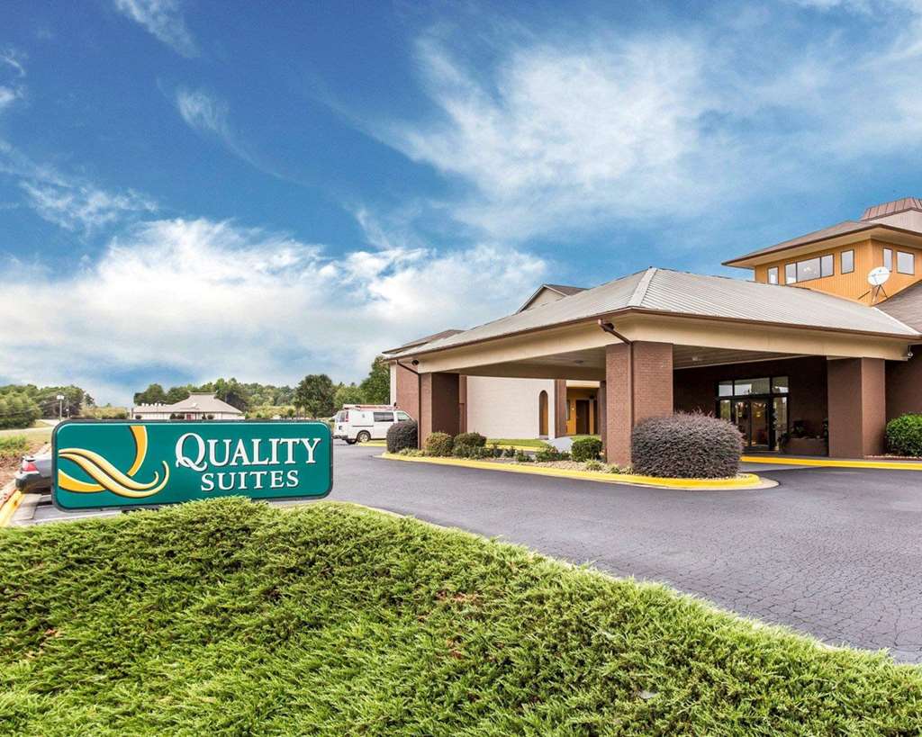 Quality Suites Hickory South — hotel in Hickory