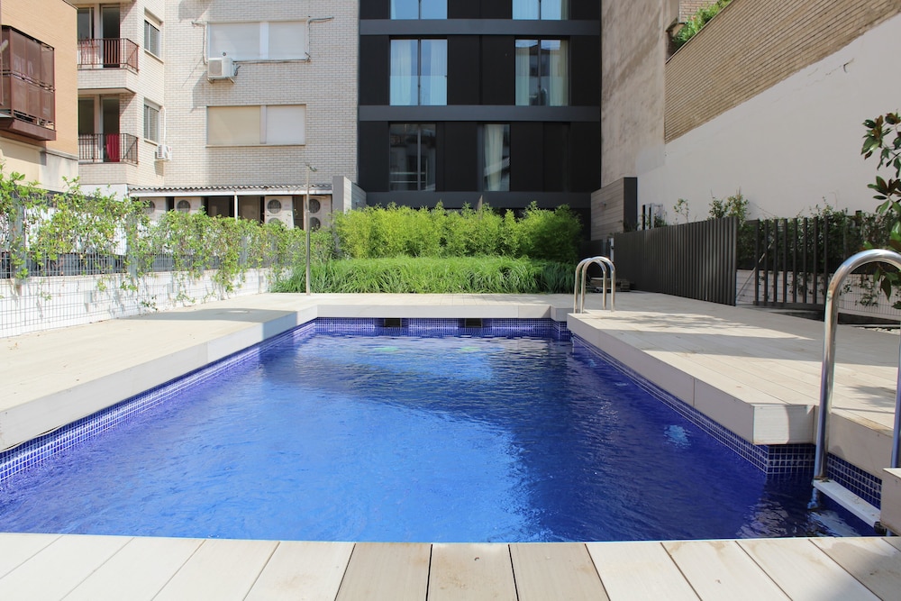 Hoom Apartments Juan Bravo hotel Lista Madrid