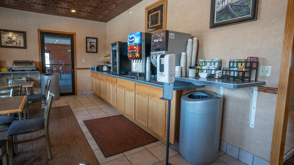 Miles City Hotel - photo 24