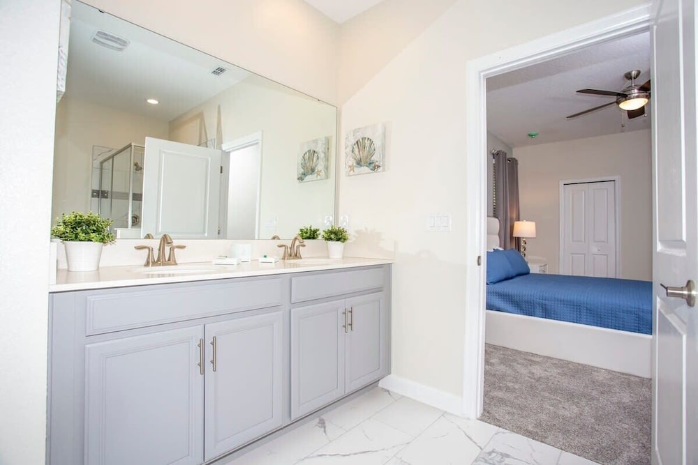 Fantastic Eight Bedrooms SF w Screened Pool at Storey Lake Resort 2887 - photo 38