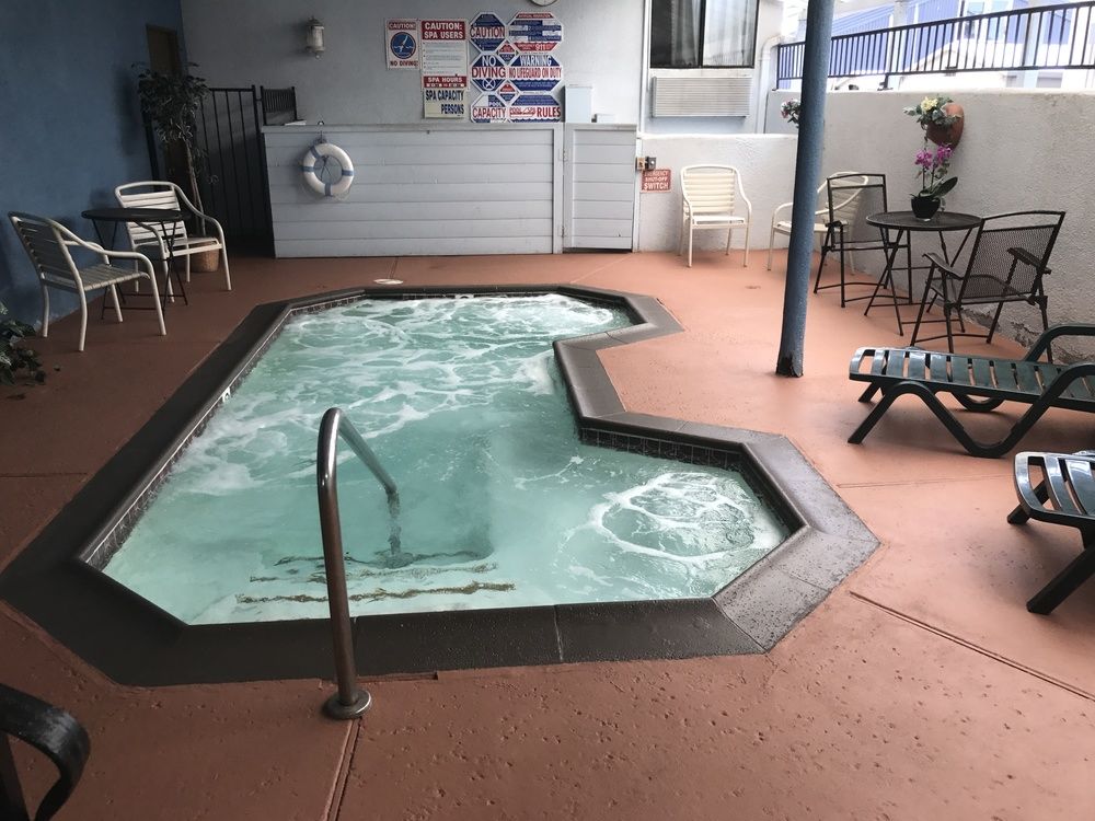 Portofino Beach Inn - photo 24