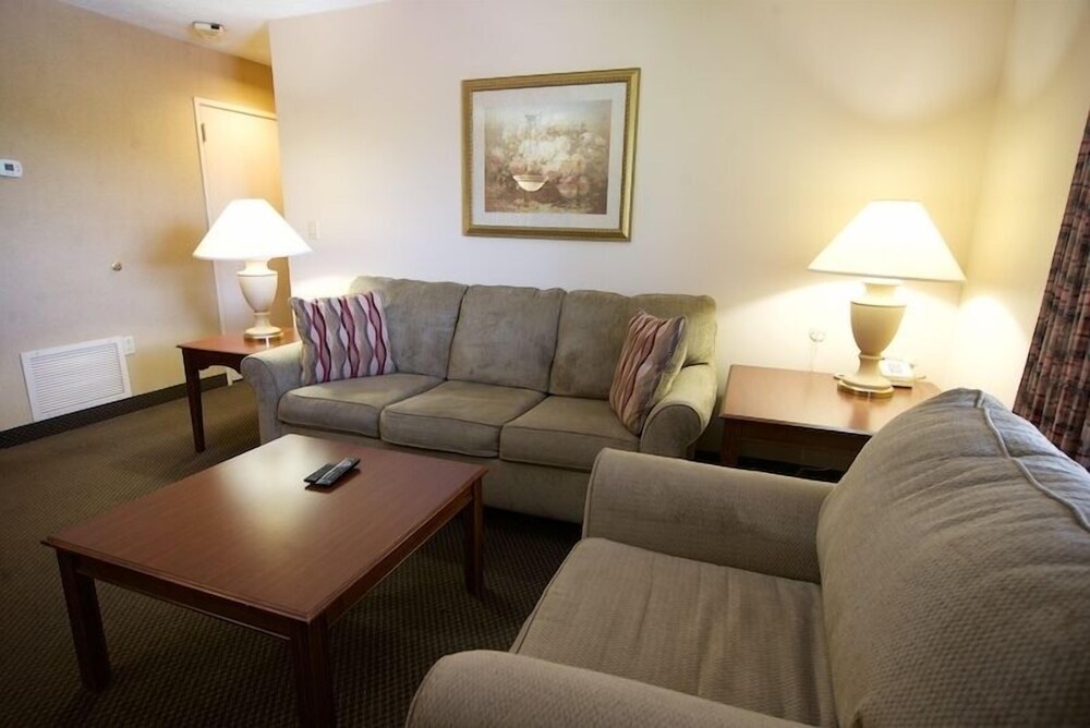 Split Rock Resort - photo 9