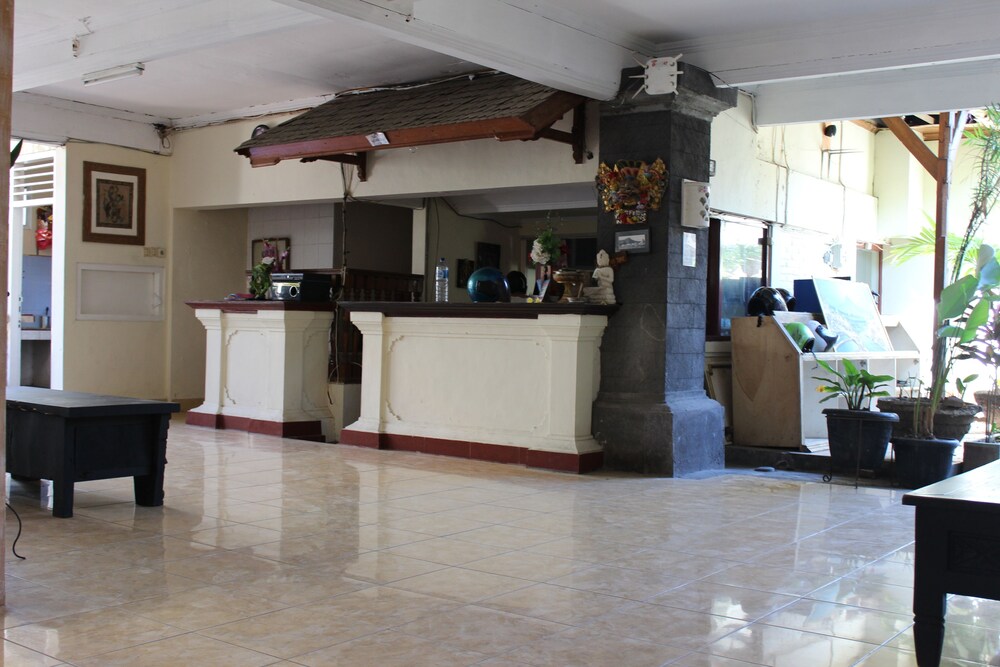 Ayu Beach Inn — Kuta — photo 4