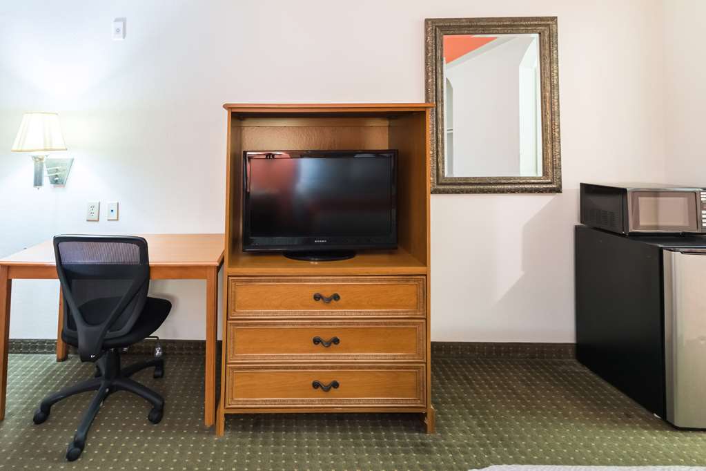 Motel6 Alvarado TX - photo 19