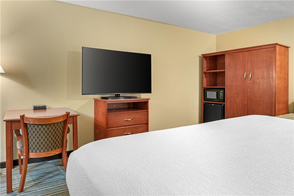 Best Western Plus Traverse City - photo 27