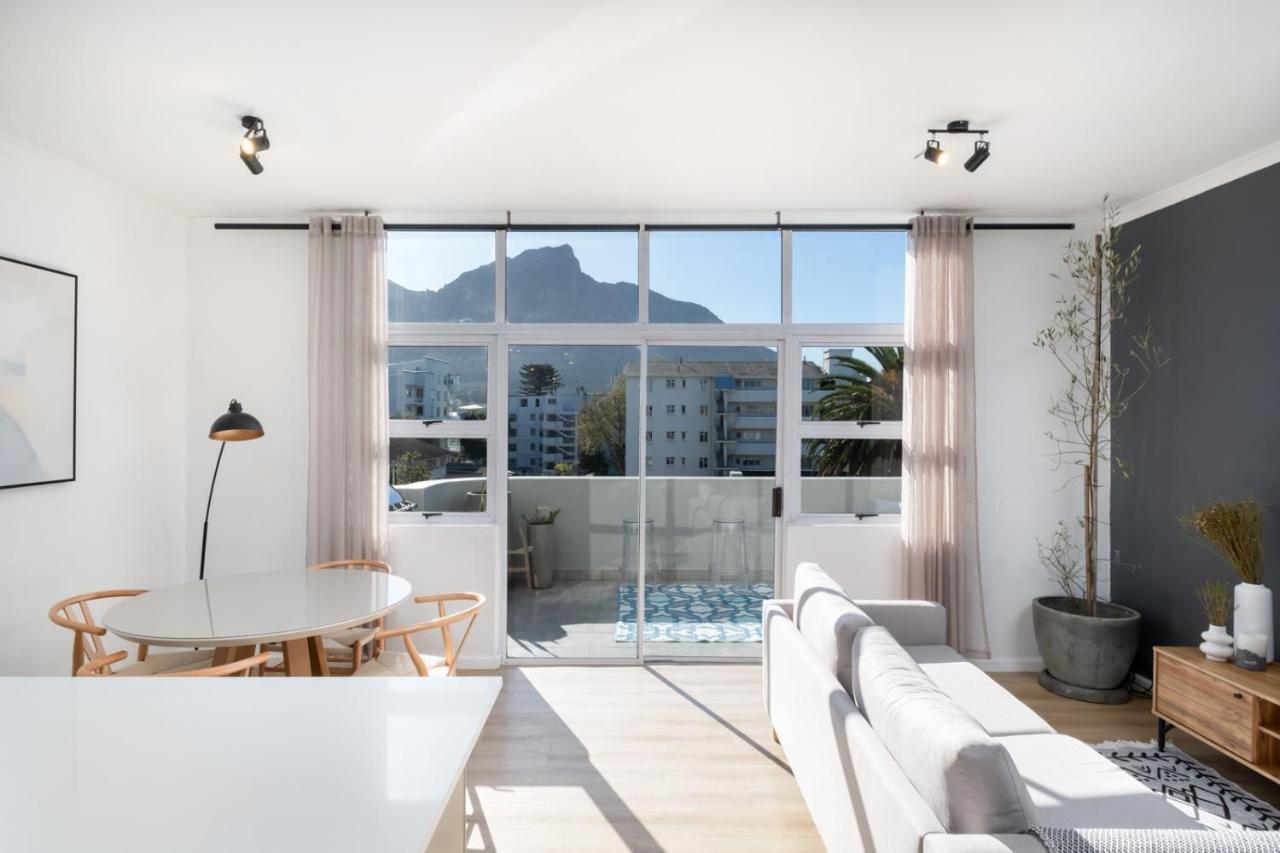 The Upper Haus Cape Town Accommodation — 4-Star Luxury Hotel in Cape Town, South Africa