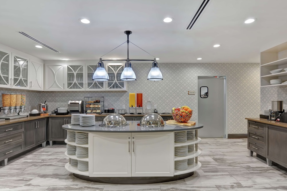 Homewood Suites by Hilton Savannah North Airport - photo 24
