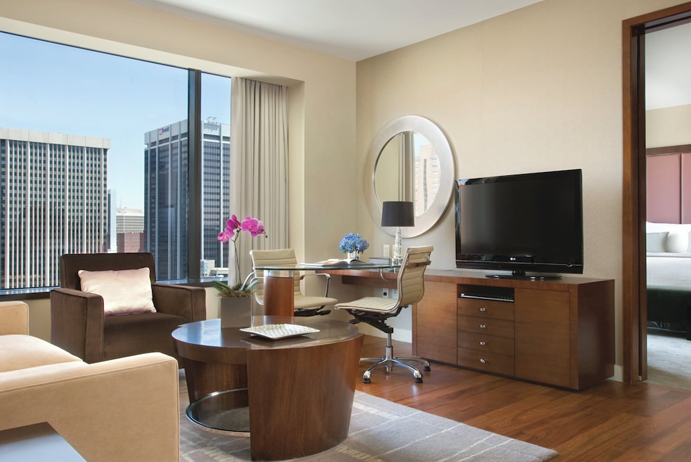 Four Seasons Hotel Denver - photo 7
