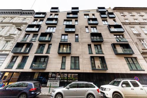 Erkel 18 Apartman — 4-Star Luxury Hotel in Budapest, Hungary