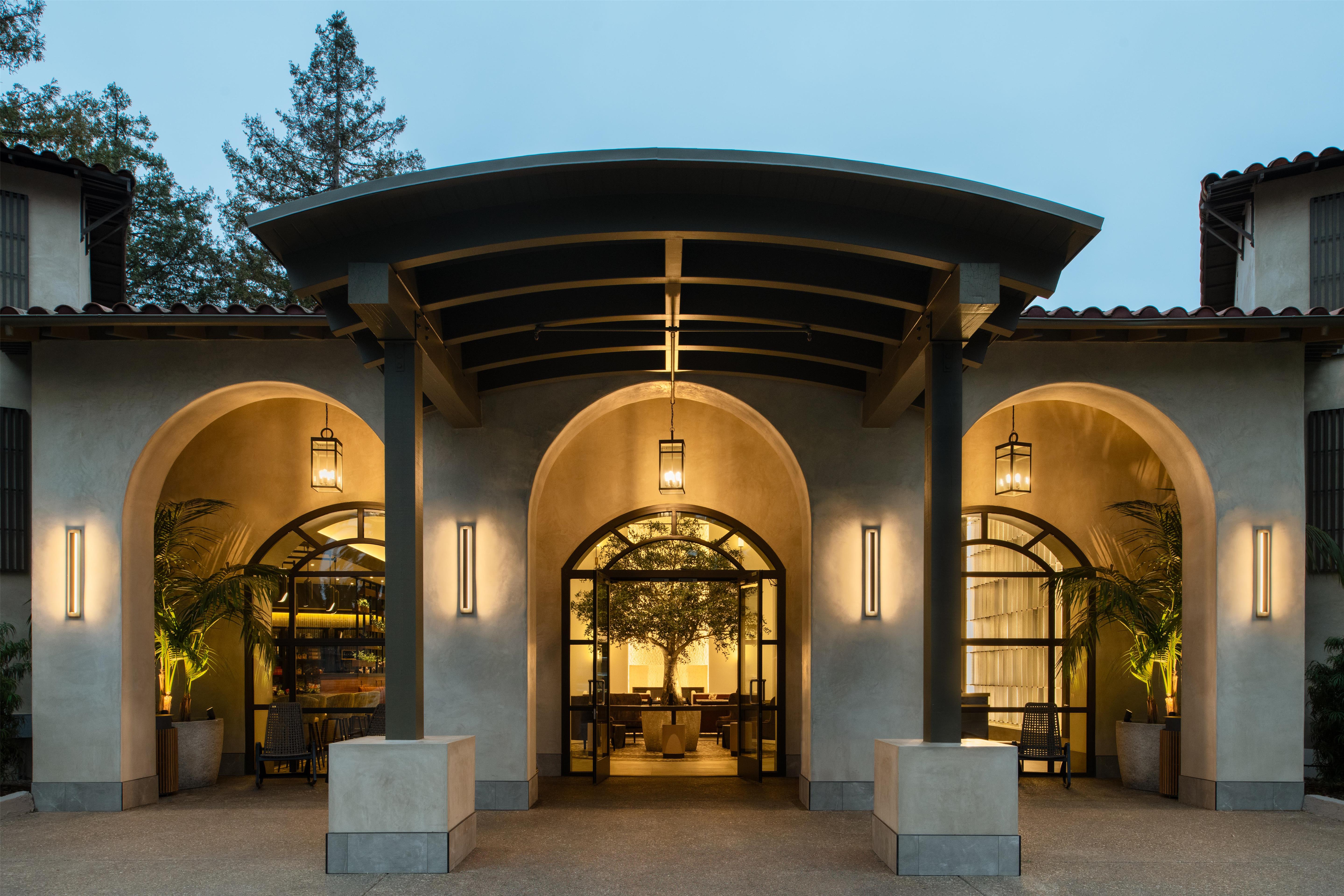Casa Mani Resort Napa Valley Curio Collection By Hilton — Napa