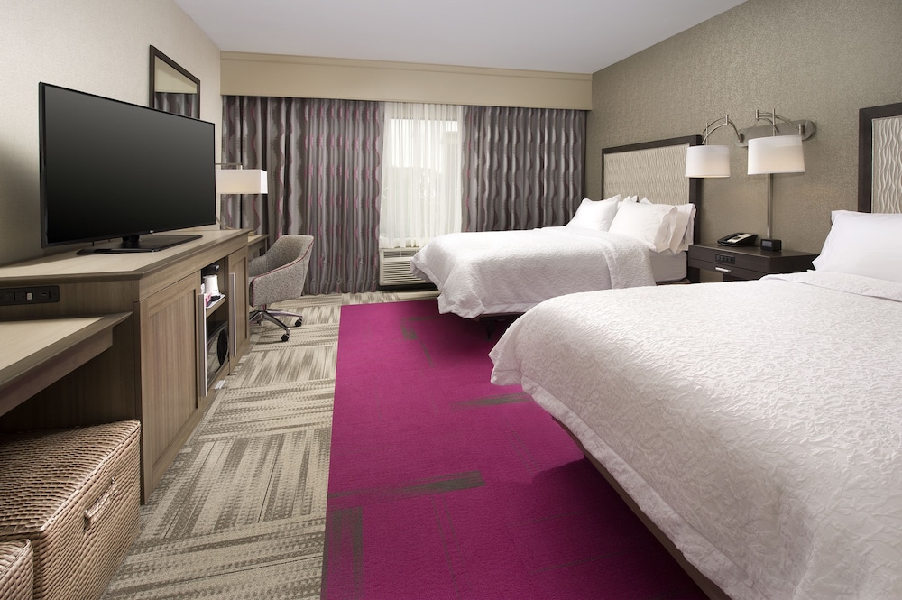 Hampton Inn Huntsville Village of Providence - photo 3