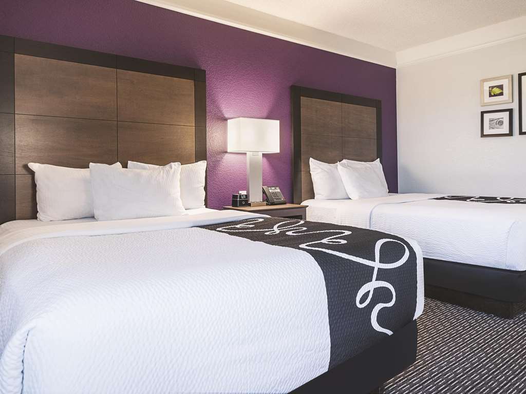 La Quinta Inn & Suites by Wyndham Grand Junction - photo 23