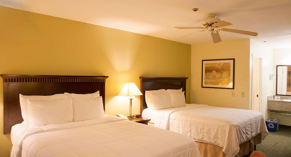 Brawley Inn - photo 37