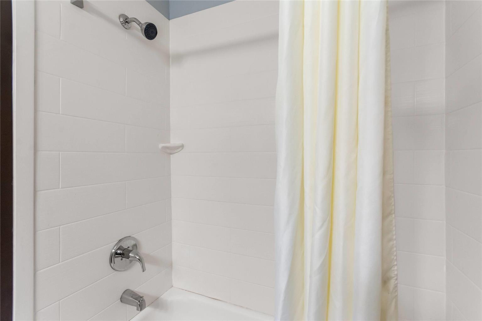 Super 8 by Wyndham Bloomington University Area - photo 20