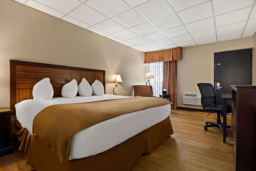 Rodeway Inn McPherson East — hotel in Mcpherson