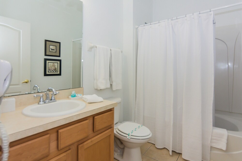 5Br 3Bath Private Townhome 13min Disney 1496ft - photo 27