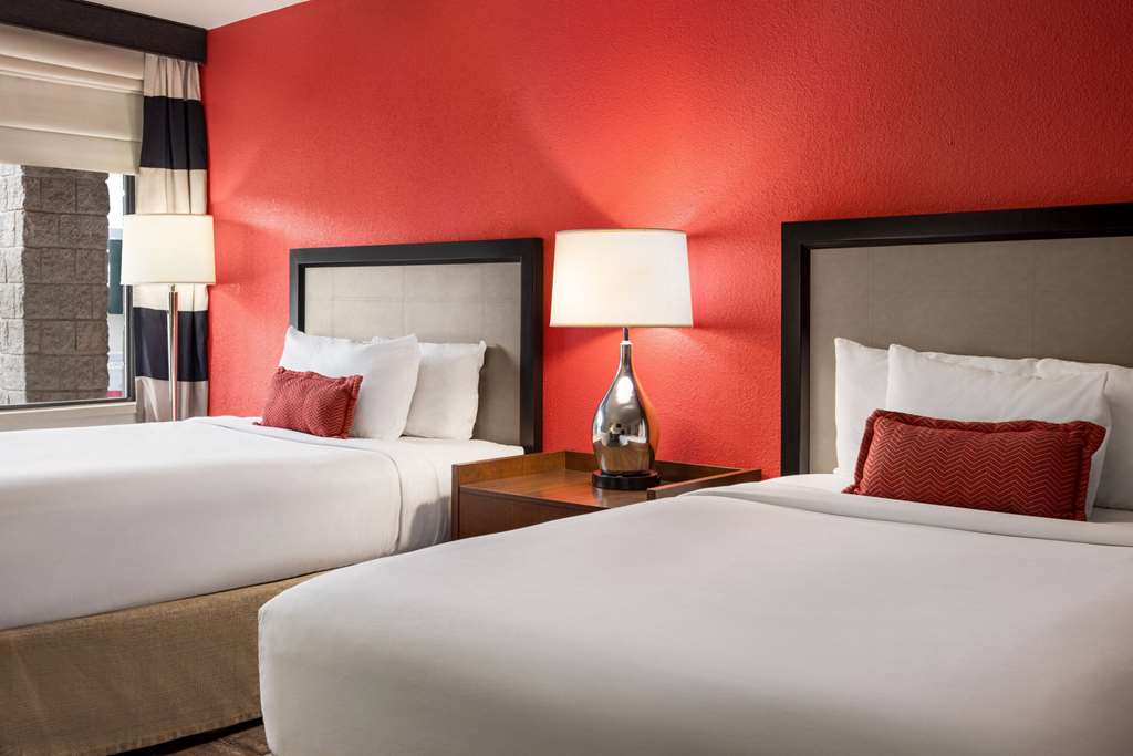 Ramada by Wyndham Albuquerque Airport - photo 34
