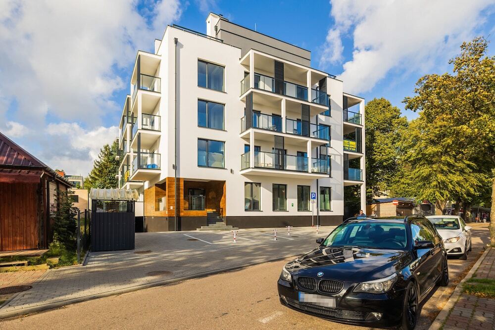 Air Conditioned Seaside Apartment with Parking & Balcony by Noclegi Renters — 4-Star Luxury Hotel in Ustronie Morskie, Poland