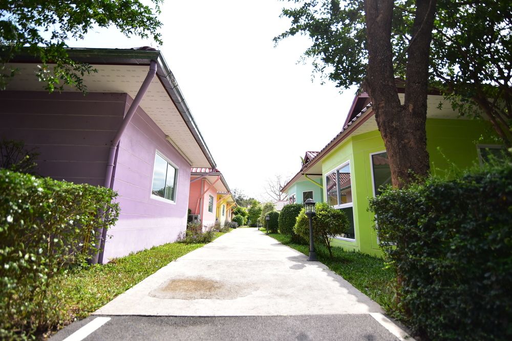 Petch Jed Sao Noi Resort — Muak Lek