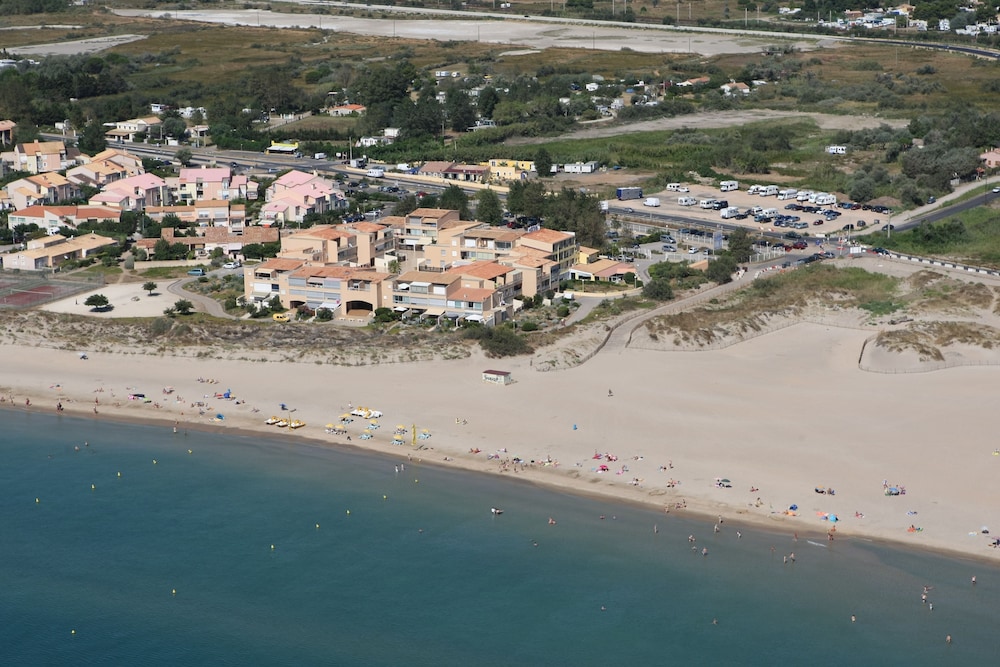 Hôtel Les Dunes - carbon neutral hotel in Marseillan