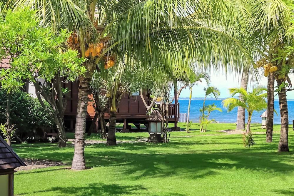 Mina Tanjung Hotel in Tanjung, Indonesia