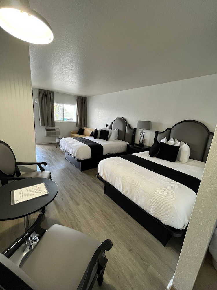 Holiday Isles Resort - photo 27