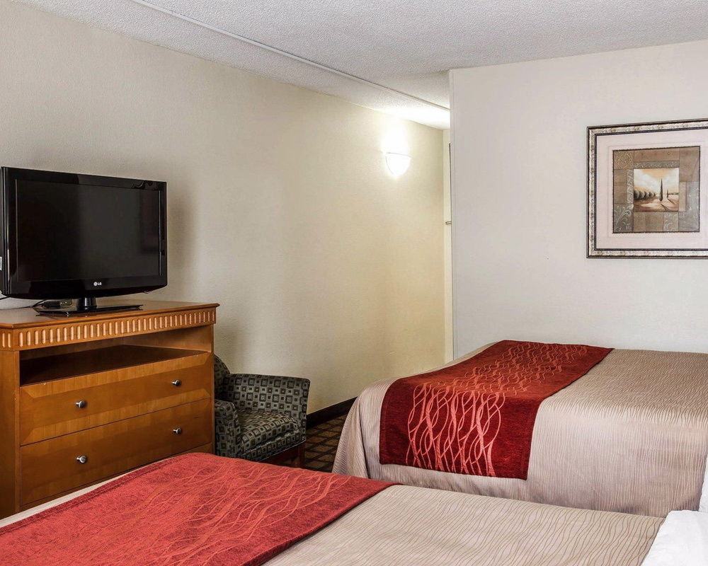 Country Inn & Suites by Radisson Greenville SC - photo 25