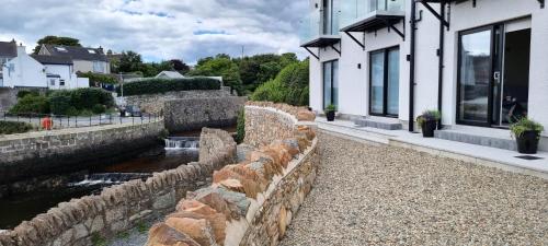 The Quays Apartment — 4-Star Luxury Hotel in Annalong, United Kingdom