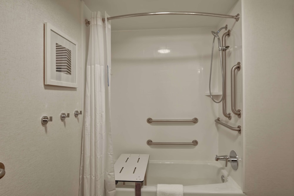 Hampton Inn Columbia I 26 Airport - photo 27